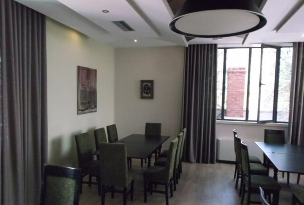 Sirena Hotel Tushemisht Buitenkant foto